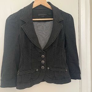 Short jacket from Guess